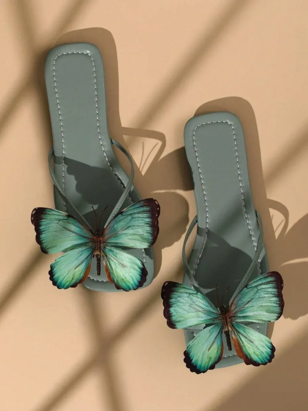 Green Bohemian Women's flip flop Flat Sandals - Picture 5 of 8